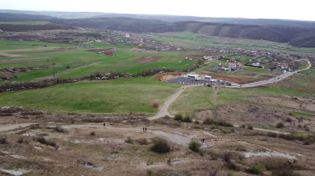 04 - Avenul de la Betfia