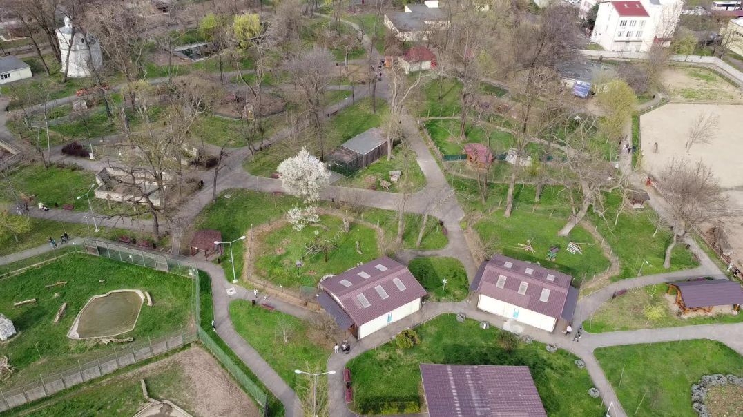 Gradina Zoologica - Oradea - vedere de ansamblu - 100m altitudine